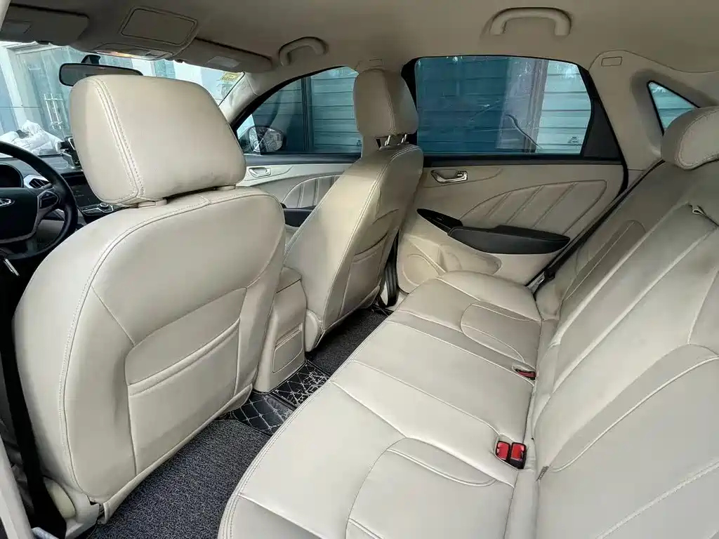 CHERY ARRIZO 7 2013
