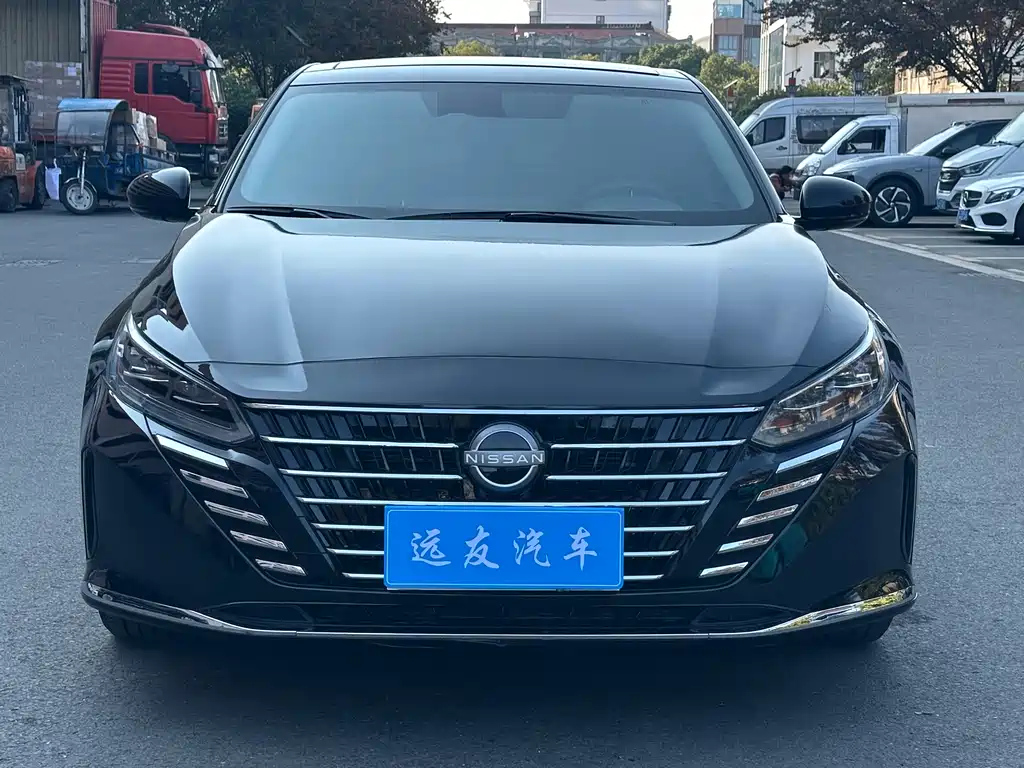 NISSAN TEANA 2024