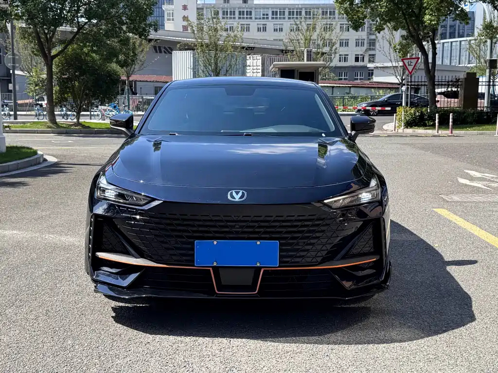 CHANGAN UNI-V 2023