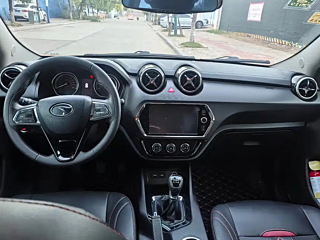 SOUEAST DX3  2018 YEAR 1.5L MANUAL PREMIUM 2018