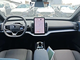 VOLVO EX30  2025 YEAR  RANGE EDITION PLUS 2025