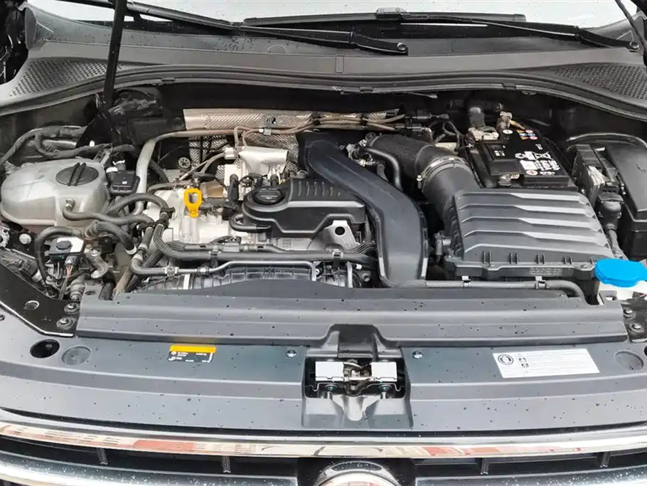 VOLKSWAGEN TIGUAN L 2024