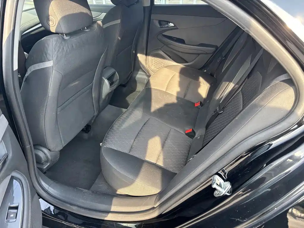 CHEVROLET MALIBU 2018