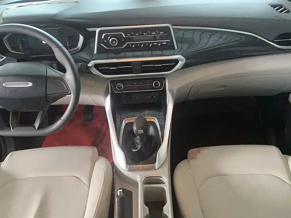 SAIC MAXUS G50 2024