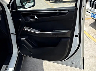 SWM G05  2019 YEAR 2.0L MANUAL LUXURY 2019