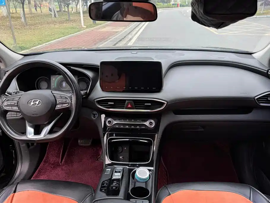 HYUNDAI SANTA FE 2020