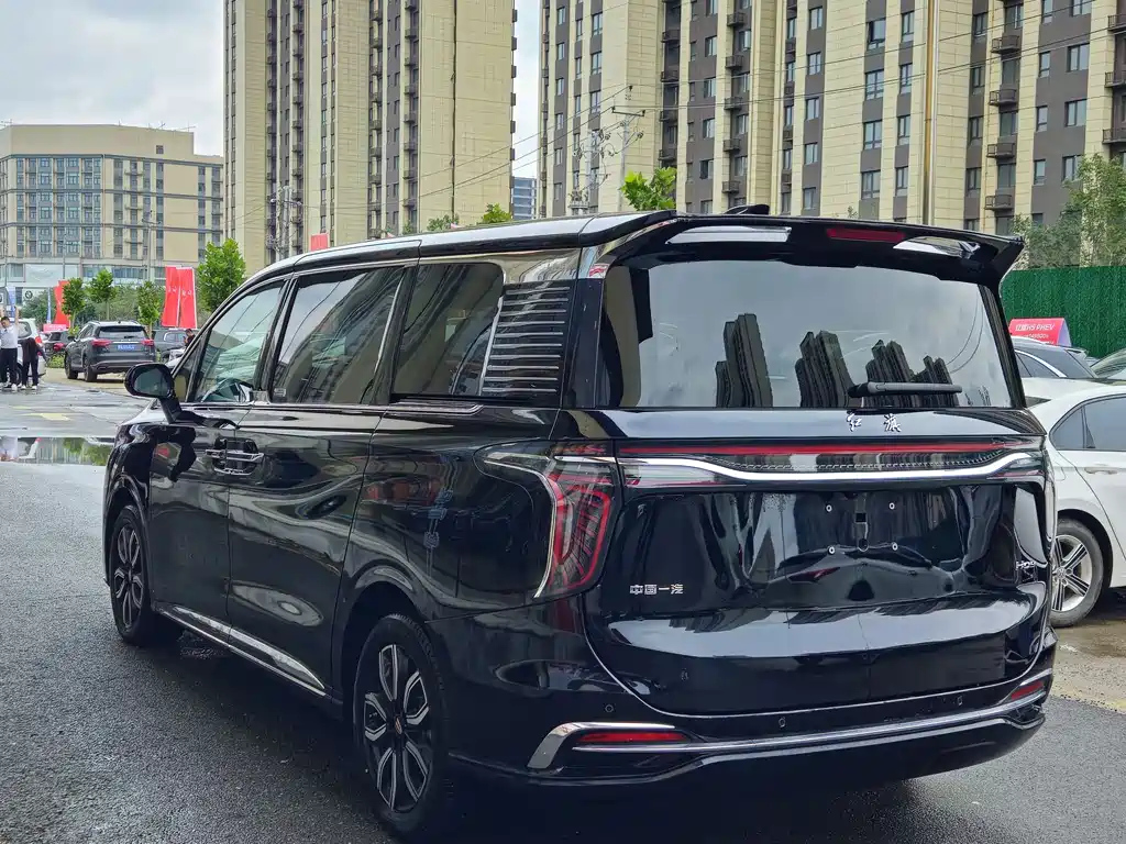 HONGQI HQ9 2023