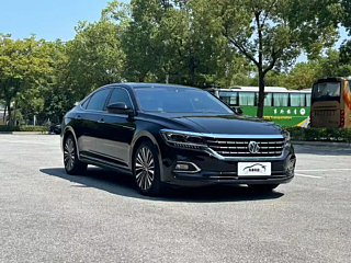 VOLKSWAGEN PASSAT 2021