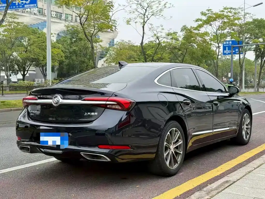 BUICK LACROSSE 2020