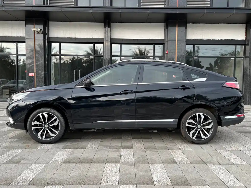 VENUCIA T90 2017