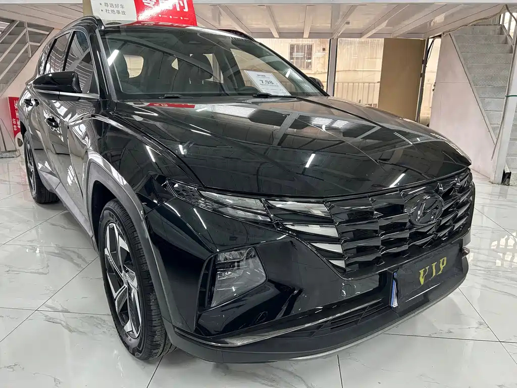 HYUNDAI TUCSON 2021