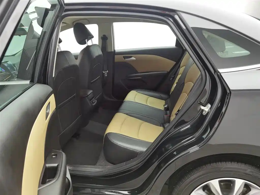 CHEVROLET CRUZE 2022
