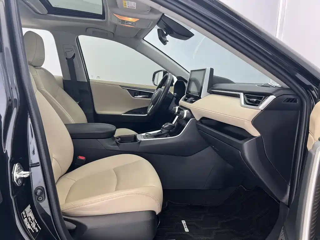 TOYOTA RAV4 RONGFANG 2021