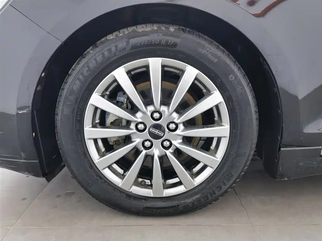 LINCOLN MKZ 2018