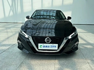 NISSAN TEANA 2022