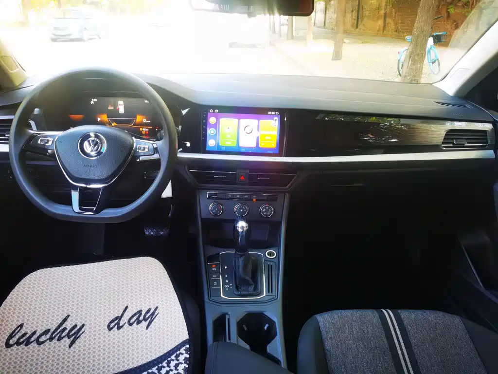 VOLKSWAGEN LAVIDA 2022