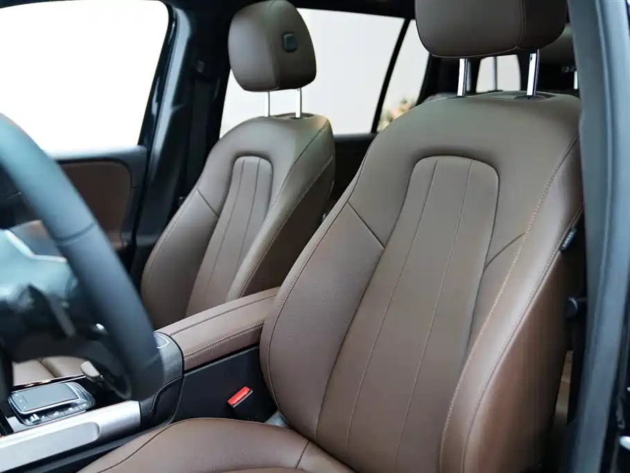 MERCEDES BENZ GLB 2022
