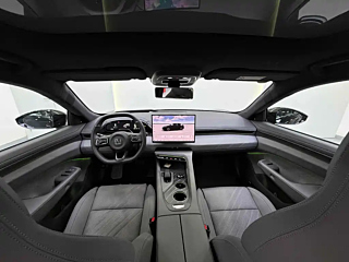 ZEEKR 001  2025 YEAR WE EDITION 100KWH 2025