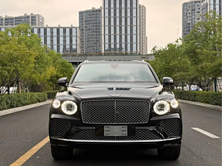 BENTLEY BENTAYGA  2022