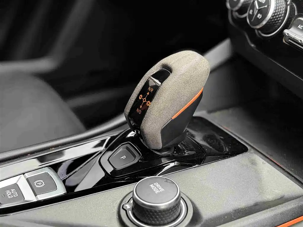 LYNK&CO 02 HATCHBACK 2022