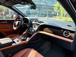 BENTLEY BENTAYGA  2023 YEAR 4.0T V8  EDITION 2023