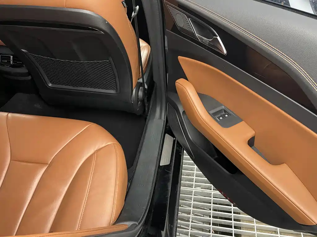 HONGQI H5 2018