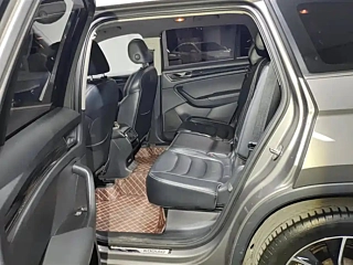 SKODA KODIAQ  2018 YEAR TSI330 7 SEATS 2WD LUXURY  EDITION 2018