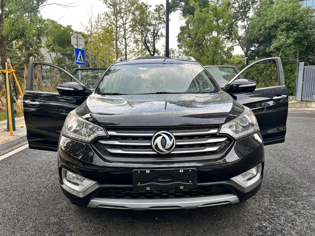DONGFENG AEOLUS AX7 2015
