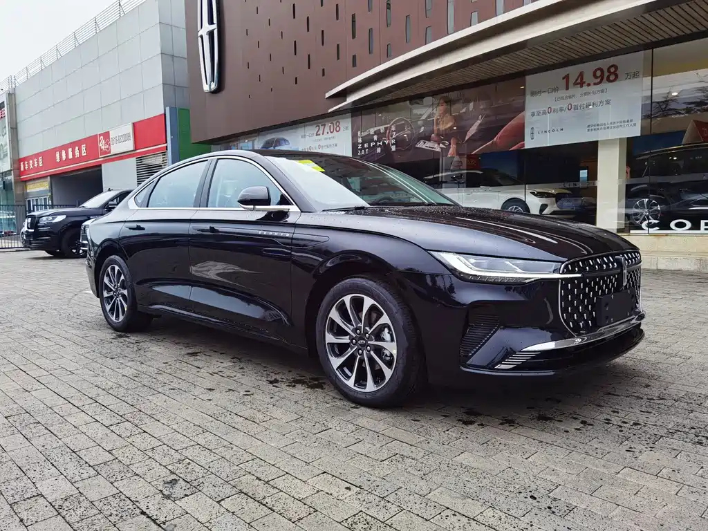 LINCOLN Z 2025