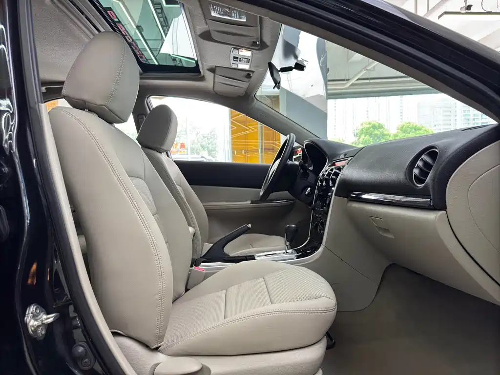 MAZDA 6 2012