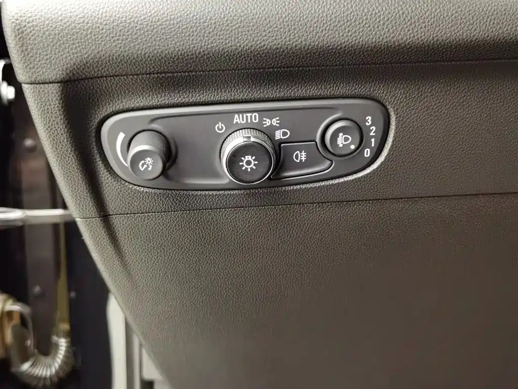 BUICK ENVISION S 2022