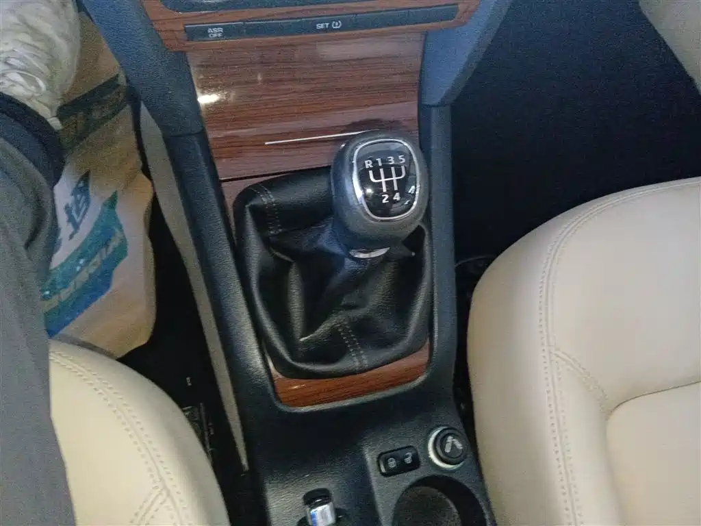 SKODA OCTAVIA 2014