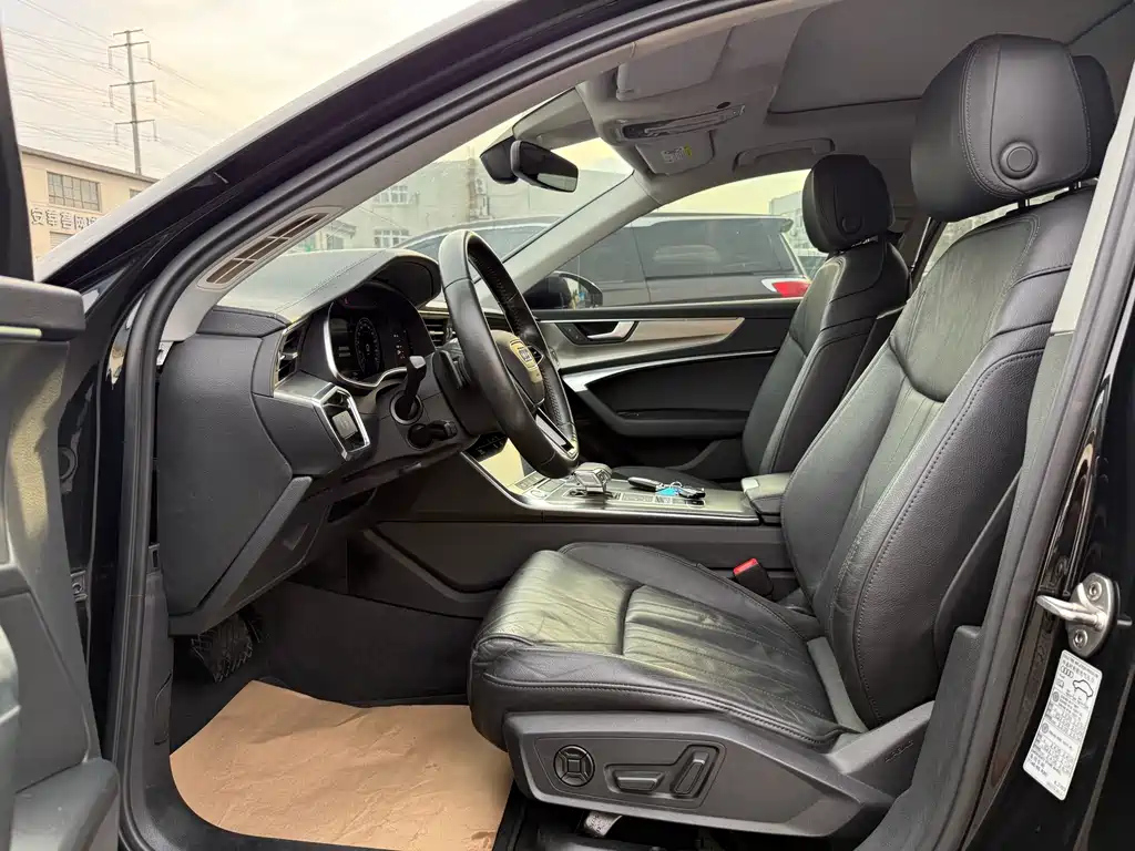 AUDI A6L 2020