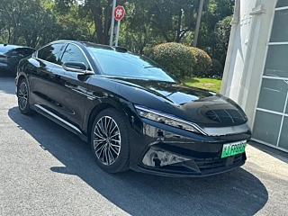 BYD HAN  2025