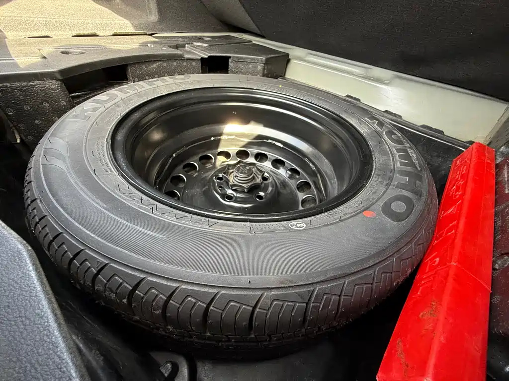 VOLKSWAGEN MAGOTAN 2013