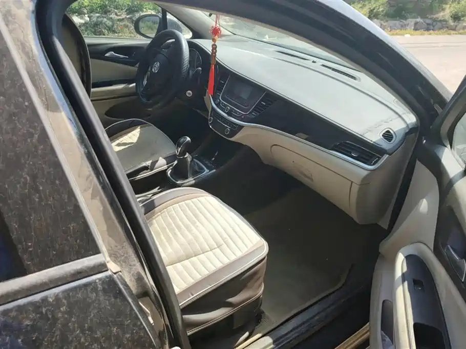 BUICK VERANO 2015