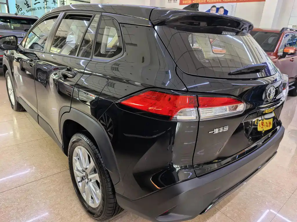 TOYOTA COROLLA CROSS 2022
