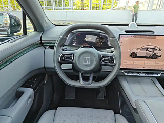 ZEEKR OTHER 2025 YEAR 100KWH RANGE SMART DRIVE EDI 2025
