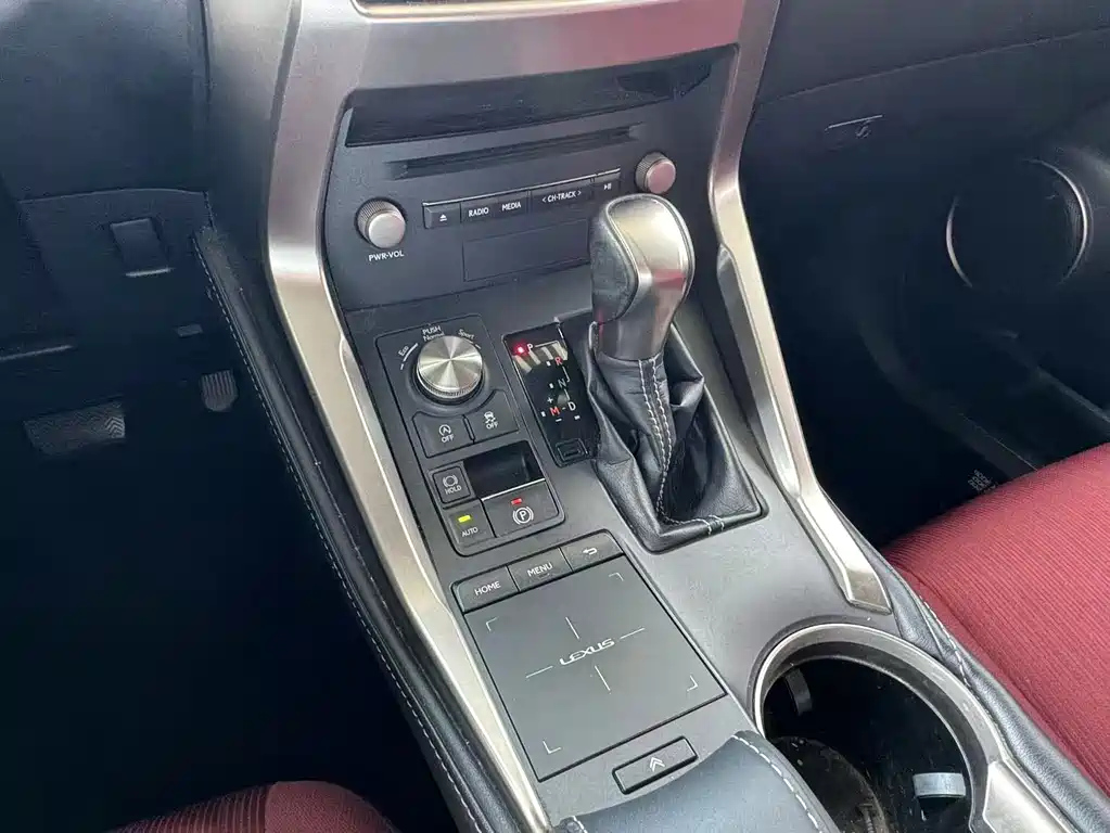 LEXUS NX 2017