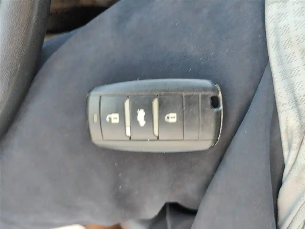 CHANGAN CS75 2016
