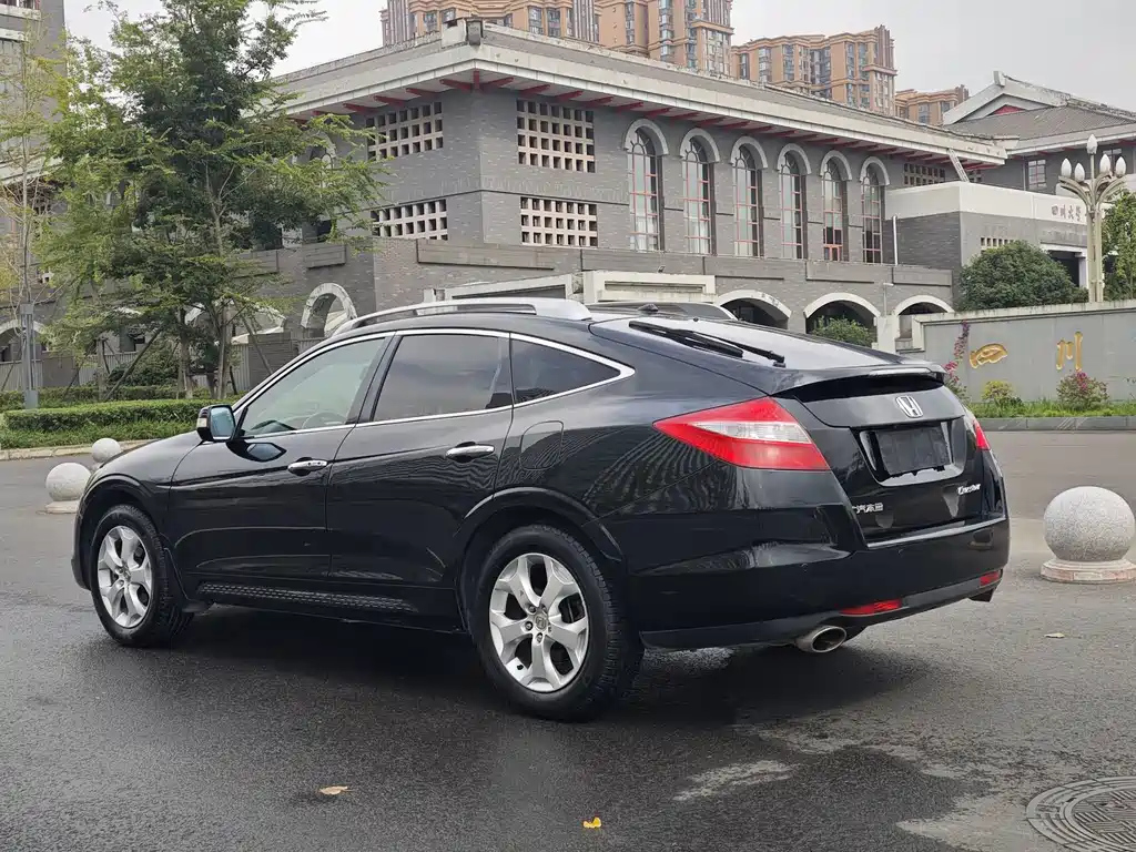 HONDA CROSSTOUR 2013