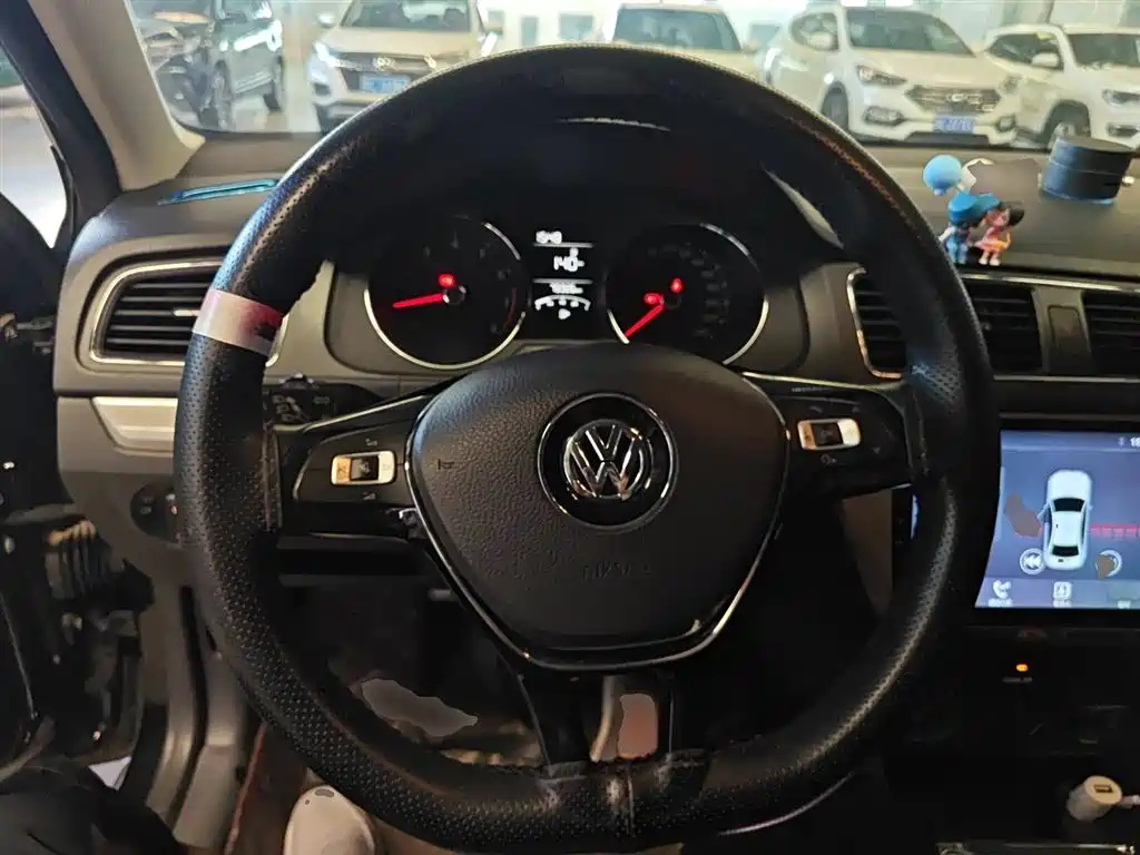 VOLKSWAGEN LAVIDA 2017