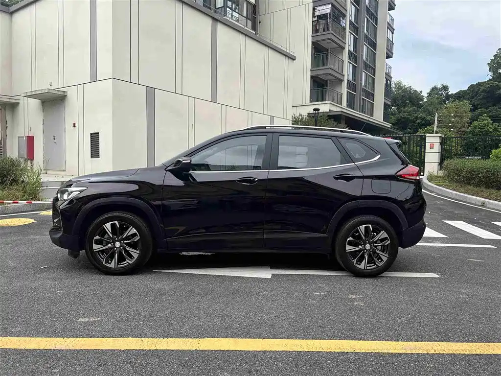 CHEVROLET TRAX 2020