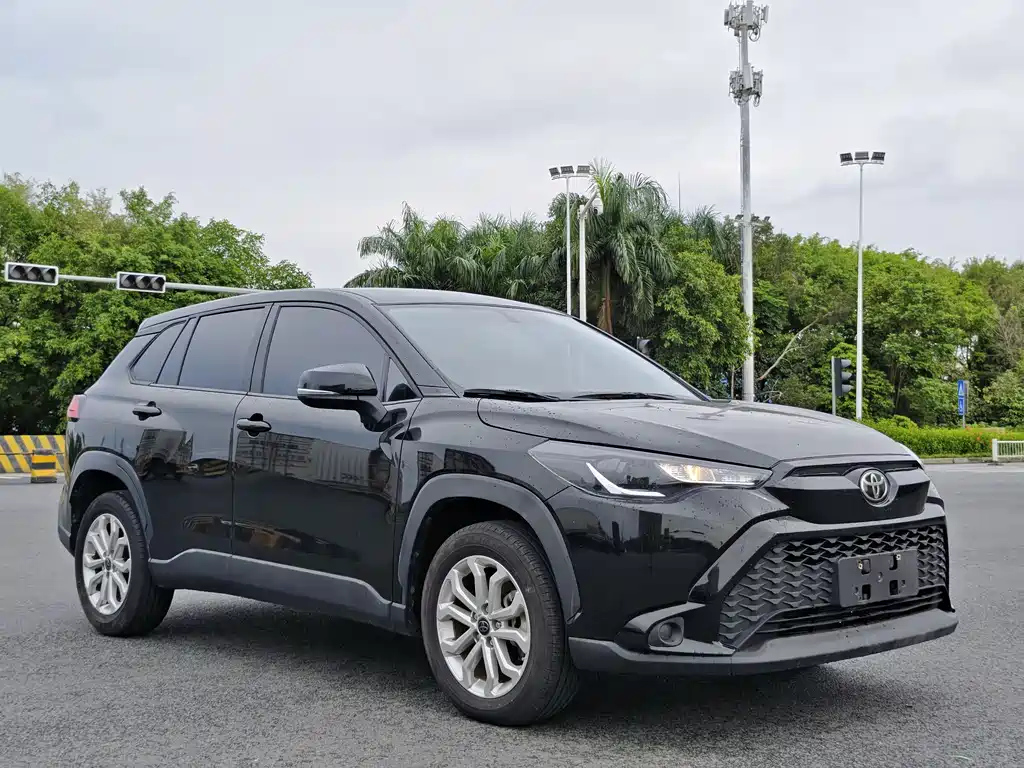 TOYOTA FRONTLANDER 2022