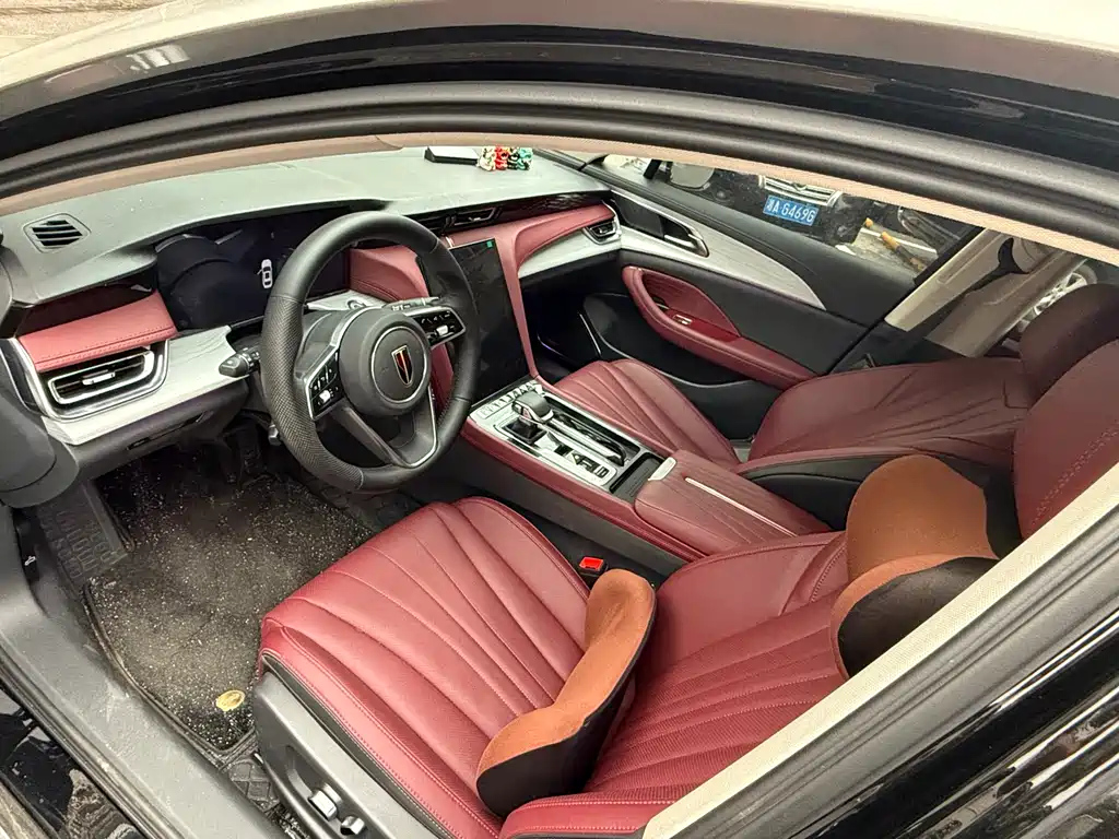 HONGQI H5 2024