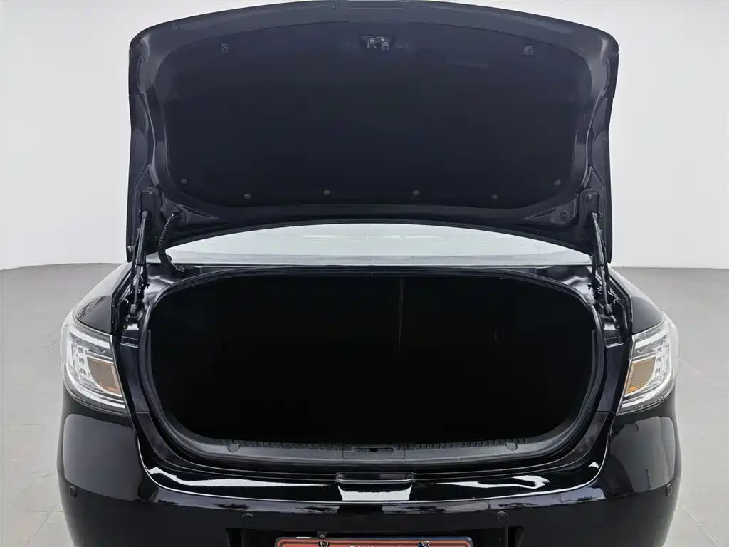 MAZDA MAZDA6 2012