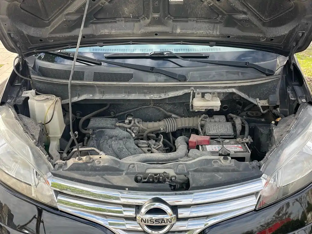 NISSAN NV200 2018