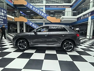 AUDI Q3  2021 YEAR 35 TFSI FASHION DYNAMIC 2021