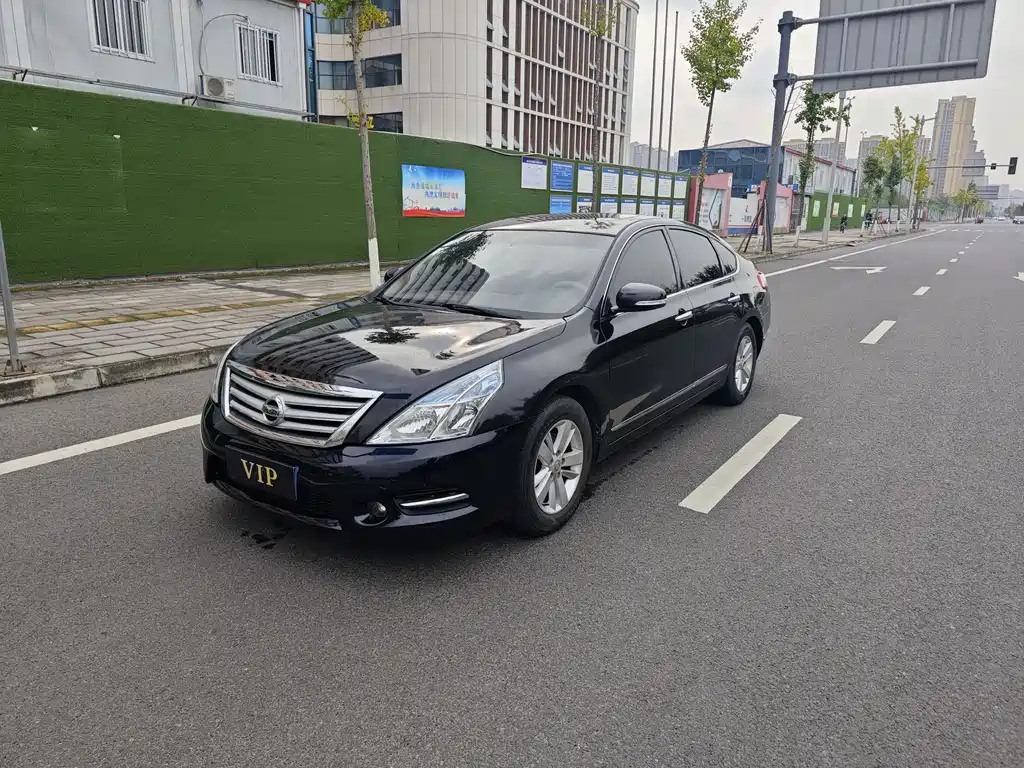 NISSAN TEANA 2012