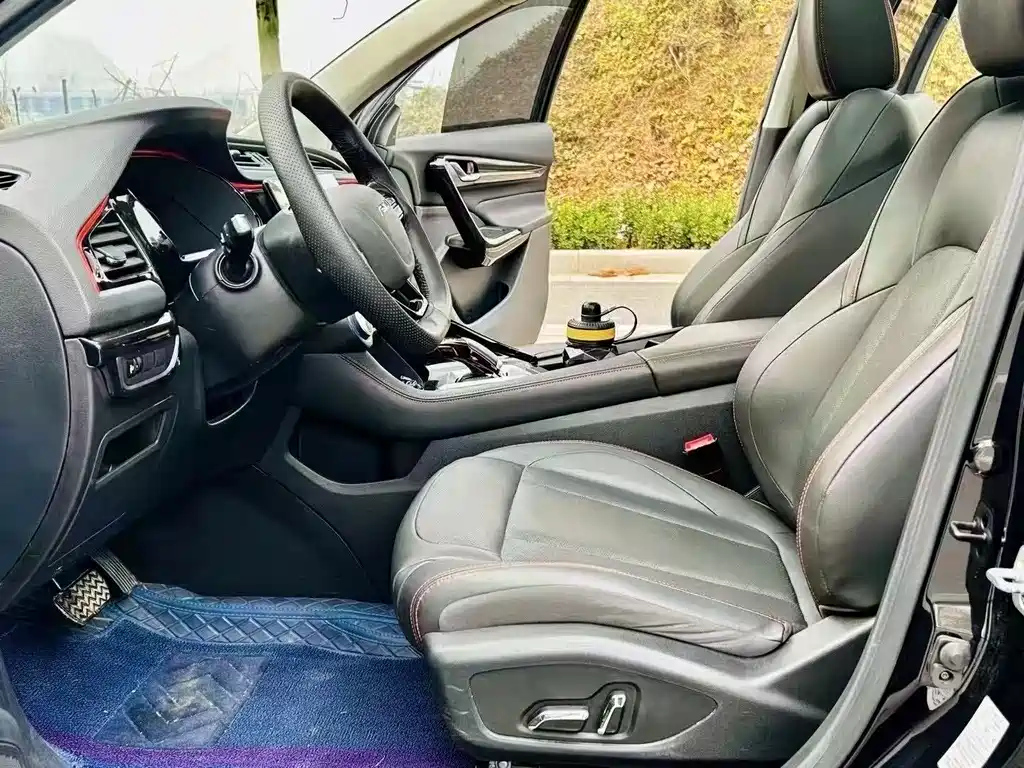 DONGFENG AEOLUS AX7 2022